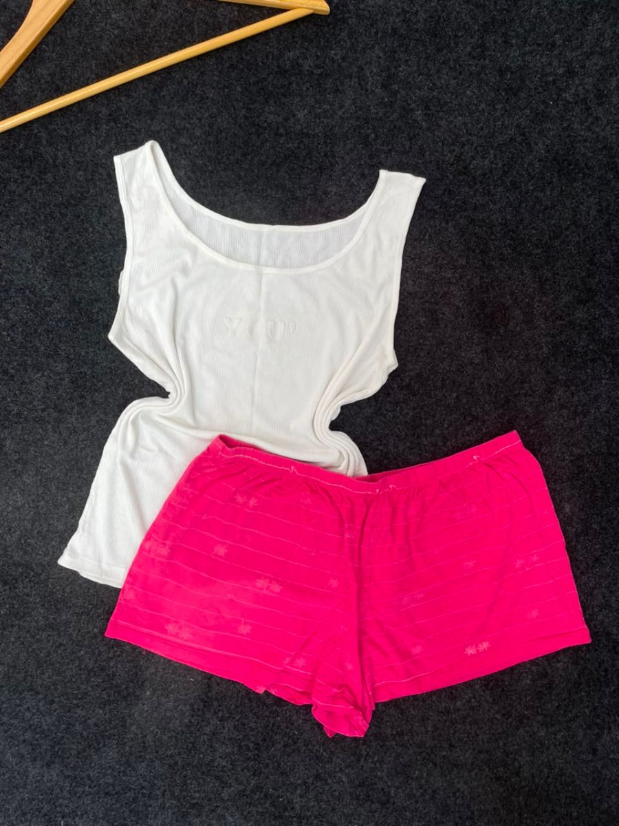 Lounge wear