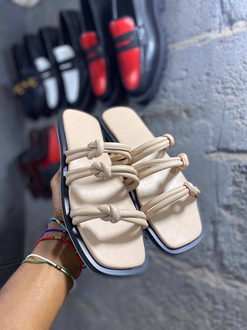 Female footwear