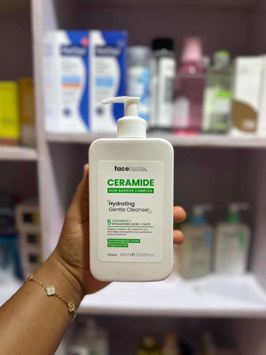 Face facts hydrating face wash