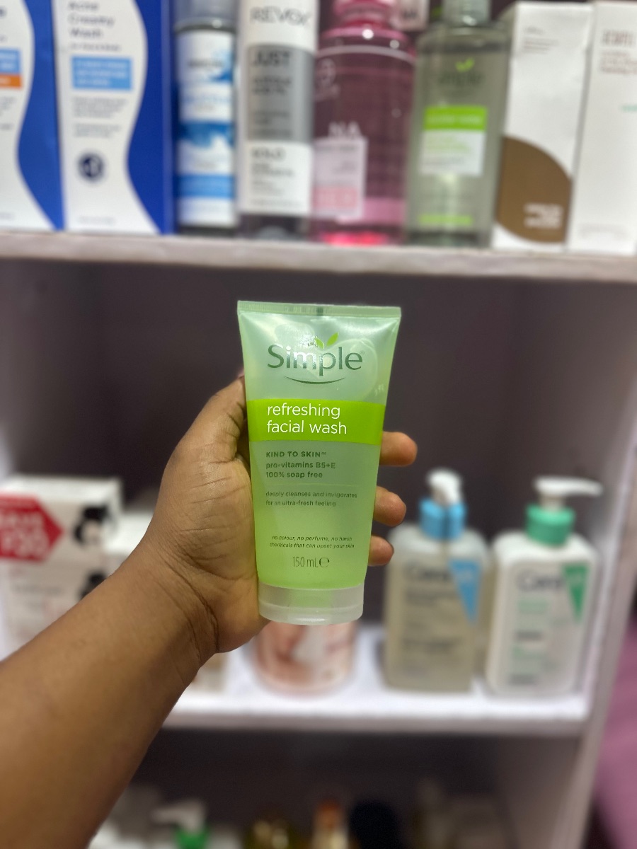 Simple refreshing face wash