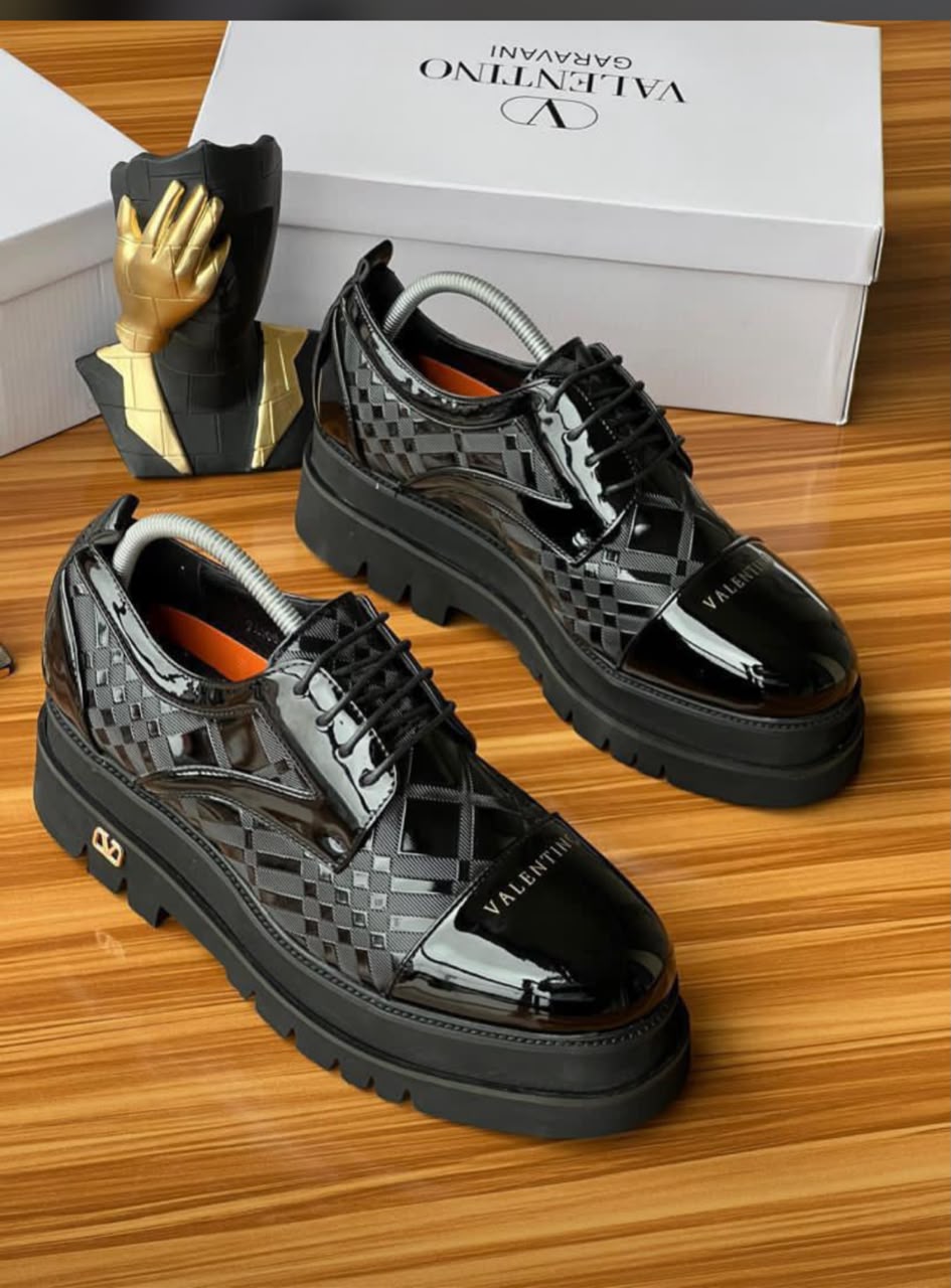 Male footwear